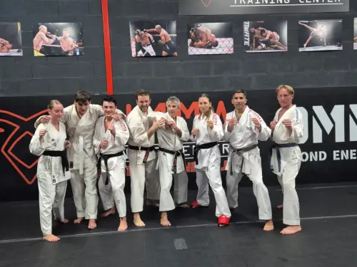 Cours karaté adultes au Summa Training Center